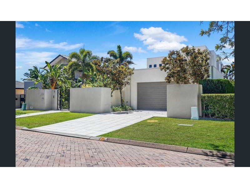 4839 The Parkway, Hope Island QLD 4212