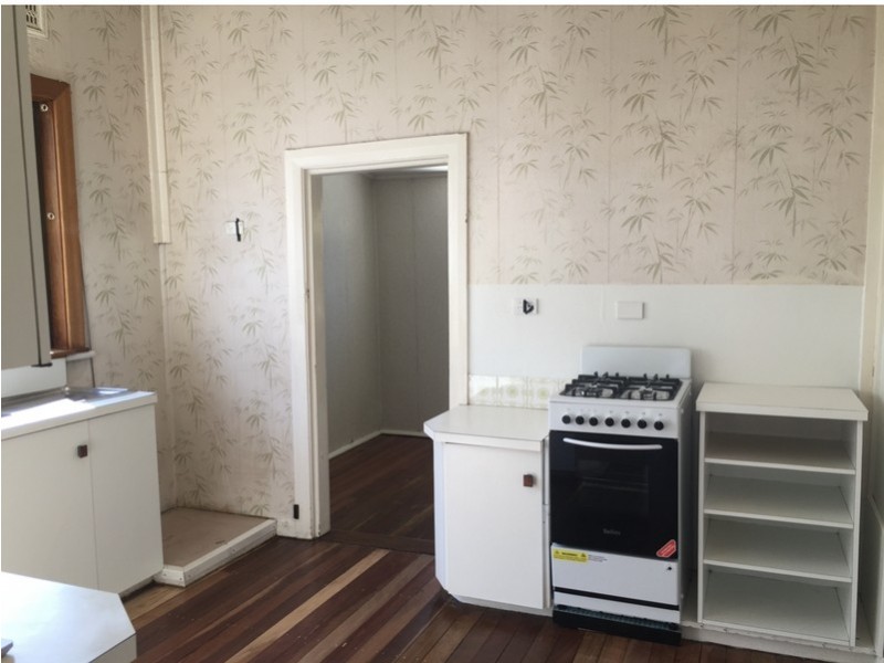 24 Helen Street, Merewether NSW 2291