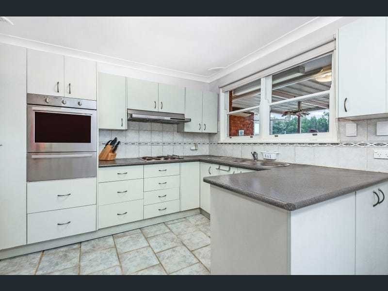 3 Universal Avenue, Georges Hall NSW 2198