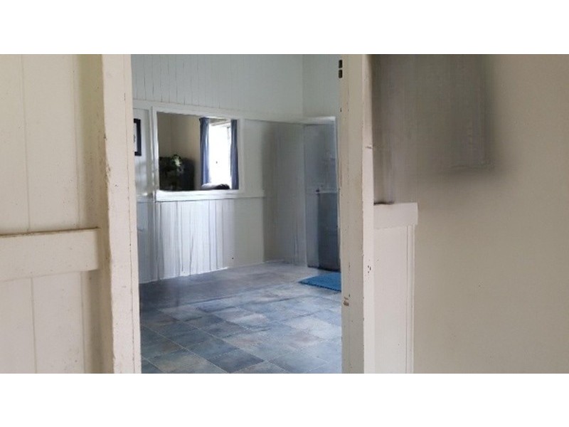 120 Elliott Heads Road, Avenell Heights QLD 4670