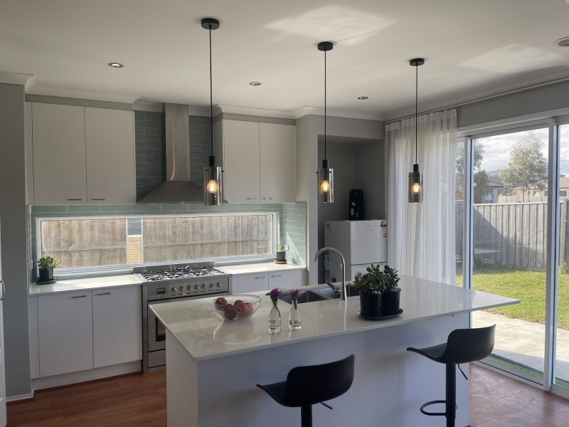 39 BURSA DR, Wyndham Vale VIC 3024