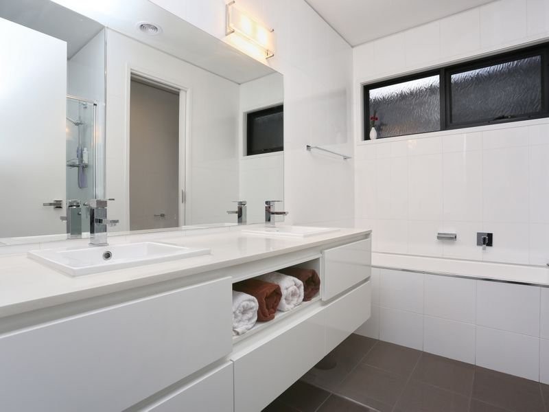 27 Europa Bend, Sunshine West VIC 3020