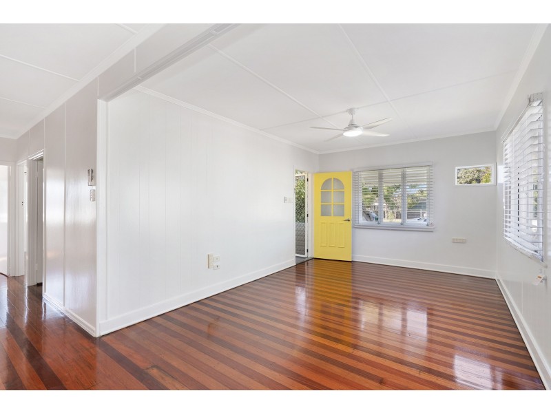 3 Pansy Street, Wynnum QLD 4178
