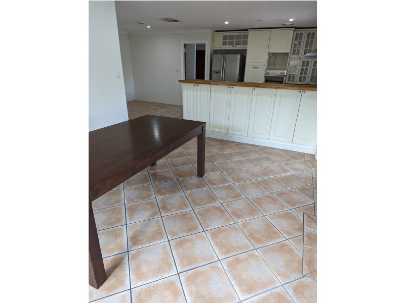 12 Nolin Court, Success WA 6164