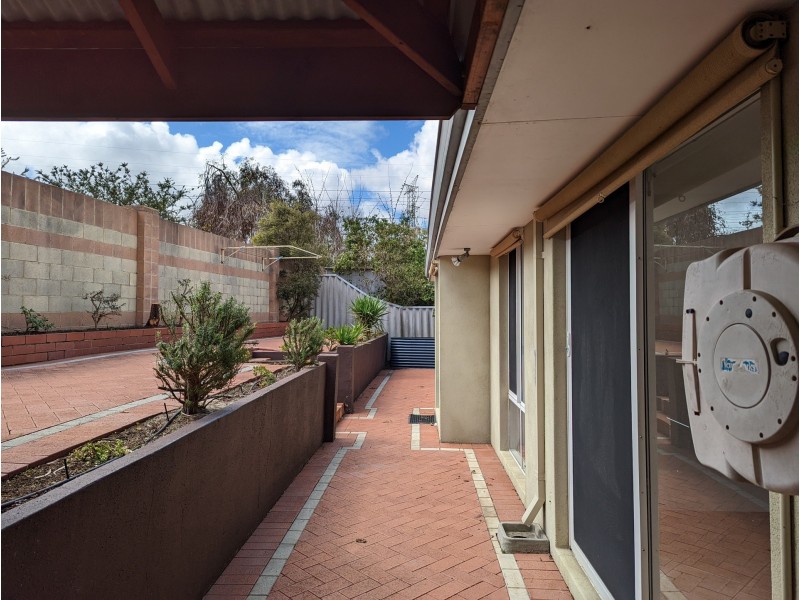 12 Nolin Court, Success WA 6164