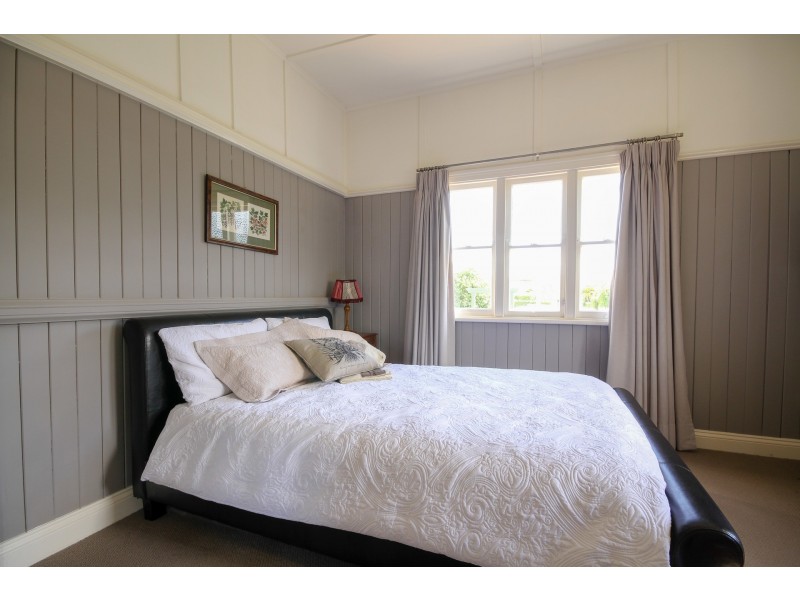 21 Cavell Street, East Toowoomba QLD 4350