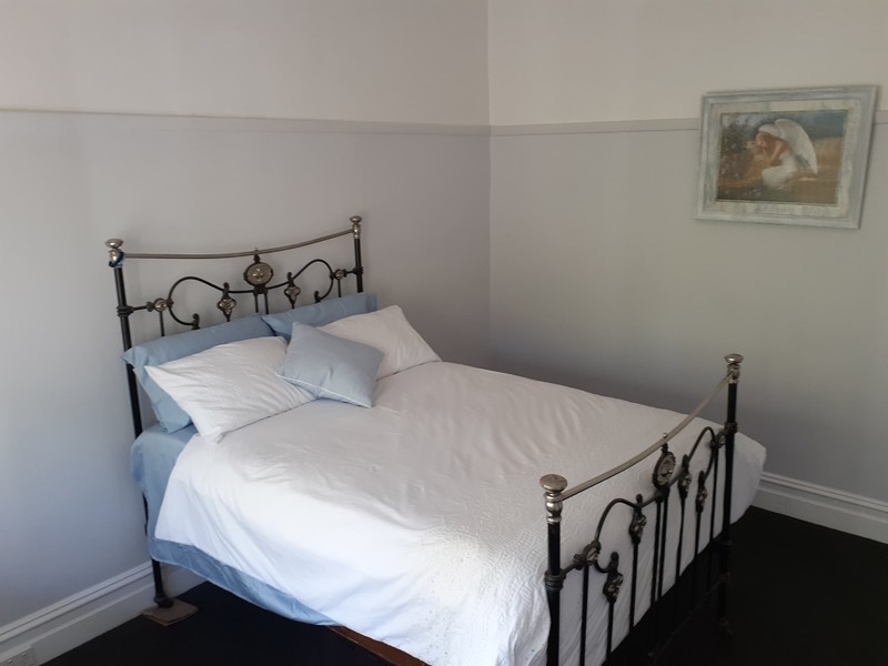 8 Bull  Street, Castlemaine VIC 3450