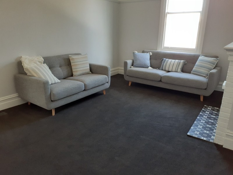 8 Bull  Street, Castlemaine VIC 3450