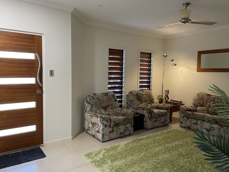 16 Mariala Court, Bushland Beach QLD 4818