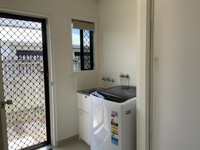 16 Mariala Court, Bushland Beach QLD 4818