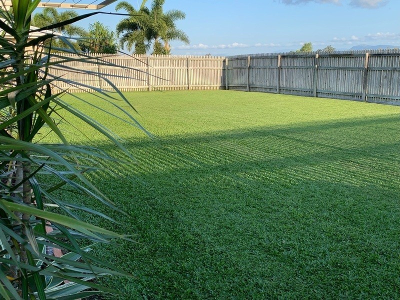 16 Mariala Court, Bushland Beach QLD 4818