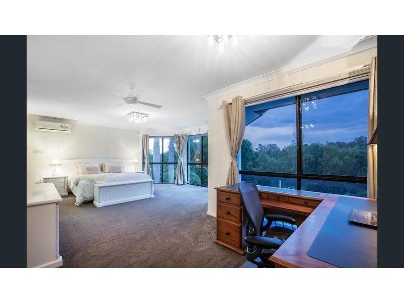 23 Tranquility Cct, Helensvale QLD 4212