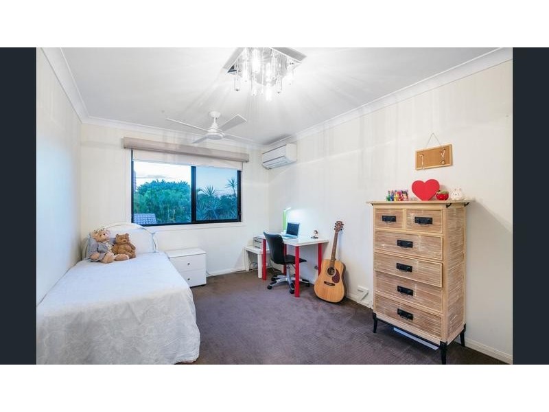 23 Tranquility Cct, Helensvale QLD 4212