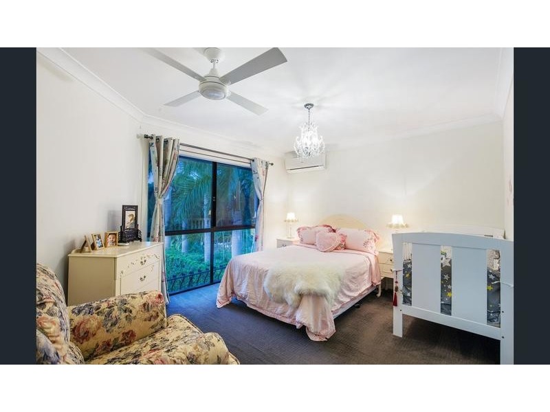 23 Tranquility Cct, Helensvale QLD 4212