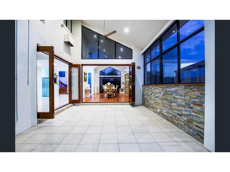 23 Tranquility Cct, Helensvale QLD 4212