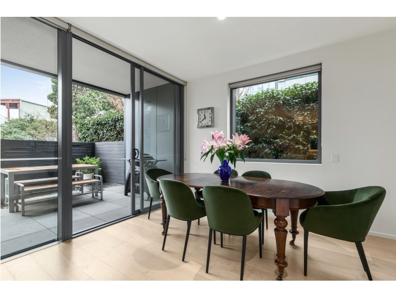 1/3 Evergreen Mews, Armadale VIC 3143