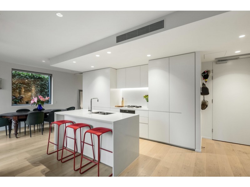 1/3 Evergreen Mews, Armadale VIC 3143