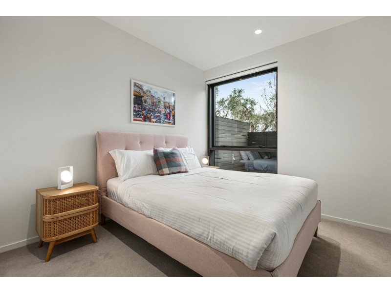 1/3 Evergreen Mews, Armadale VIC 3143
