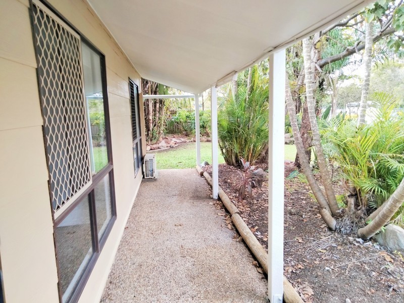 15 Wandilla Cres, Loganholme QLD 4129