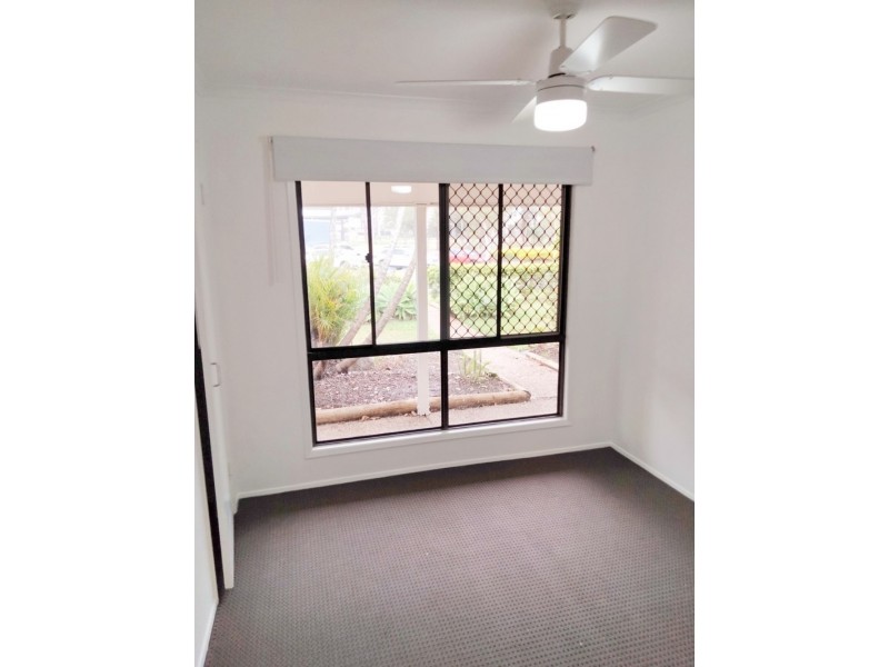 15 Wandilla Cres, Loganholme QLD 4129