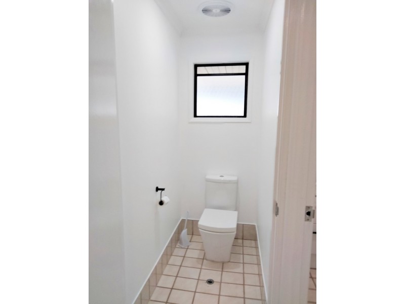 15 Wandilla Cres, Loganholme QLD 4129