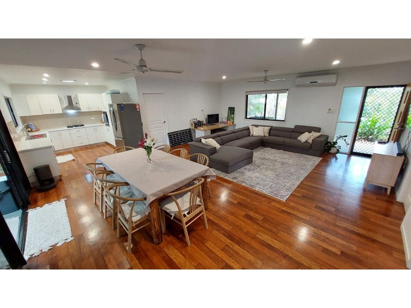 10 Damien Street, Mareeba QLD 4880