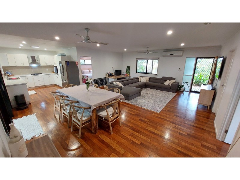 10 Damien Street, Mareeba QLD 4880