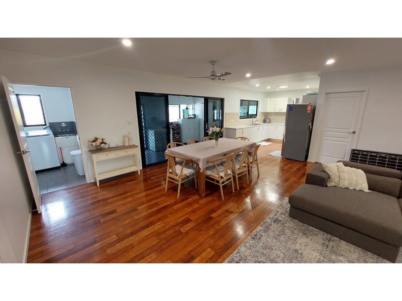 10 Damien Street, Mareeba QLD 4880