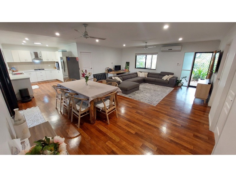 10 Damien Street, Mareeba QLD 4880