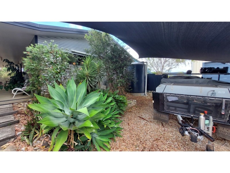 10 Damien Street, Mareeba QLD 4880