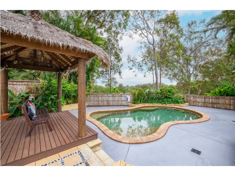 171 Simpsons Road, Elanora QLD 4221