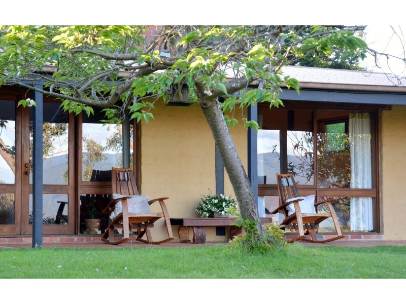 10 Fords Road, Gruyere VIC 3770