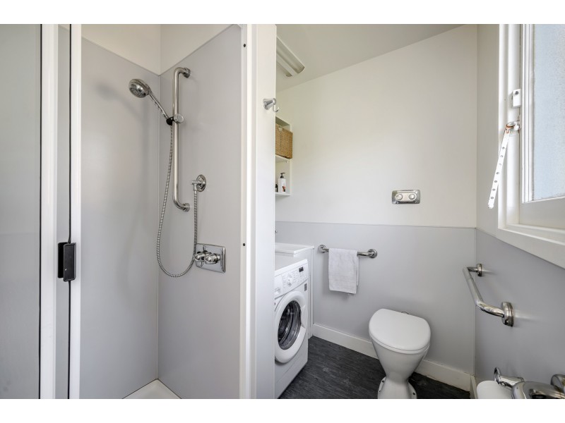 3 ILFRACOMBE CRESCENT, Sandy Bay TAS 7005