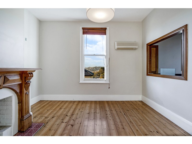 2/18 Stone Street, Launceston TAS 7250