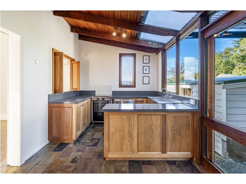 2/18 Stone Street, Launceston TAS 7250