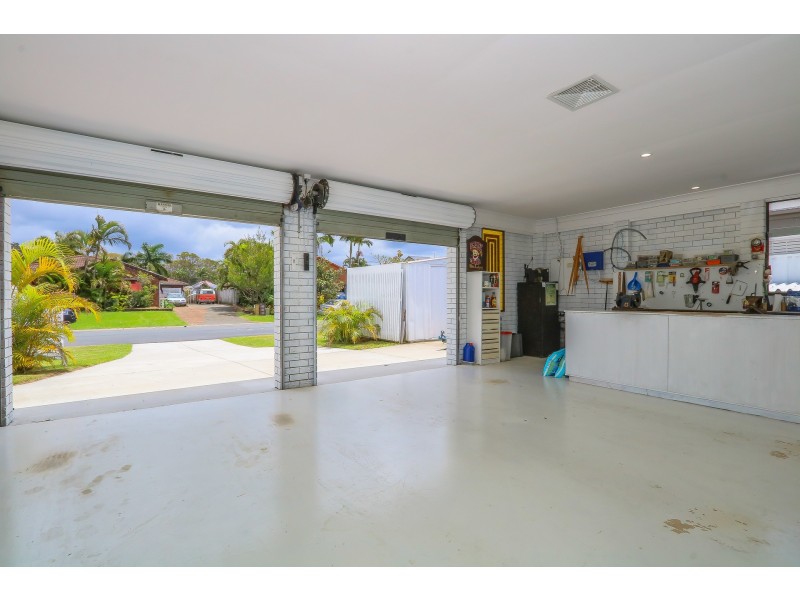 6 Tattler Court, Tweed Heads West NSW 2485