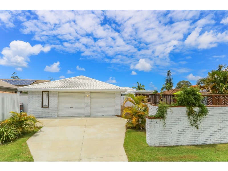 6 Tattler Court, Tweed Heads West NSW 2485