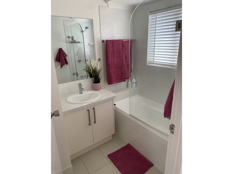 5/4-6 Cootamundra Drive, Mountain Creek QLD 4557