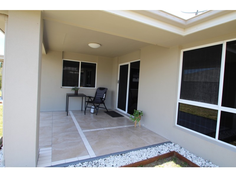 53 Briffney street, Kirkwood QLD 4680