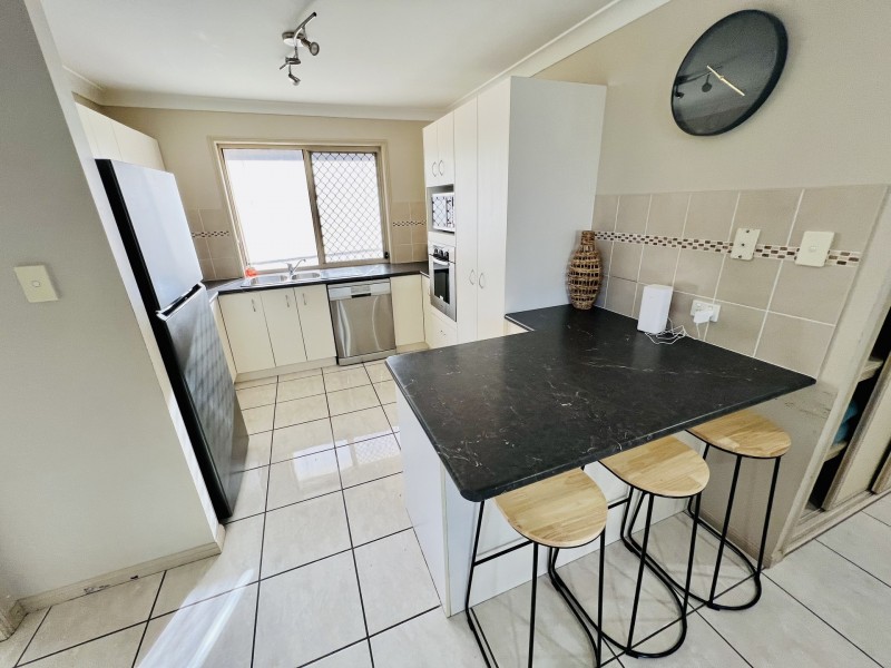 40 Corrimal Place, Sandstone Point QLD 4511