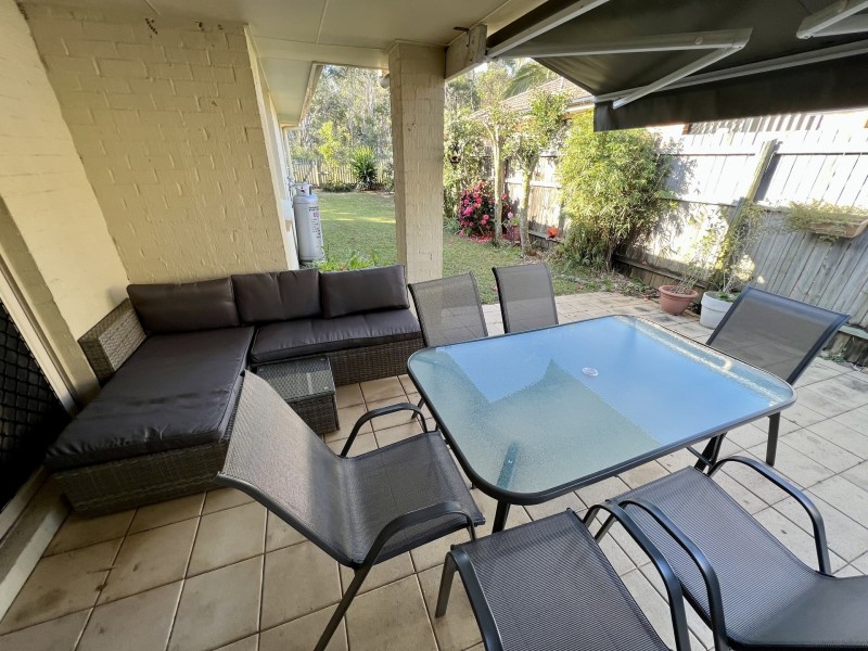 40 Corrimal Place, Sandstone Point QLD 4511