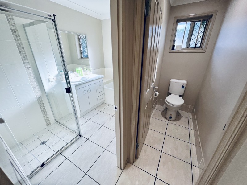 40 Corrimal Place, Sandstone Point QLD 4511