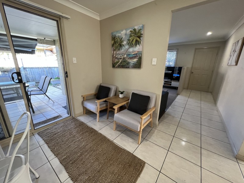 40 Corrimal Place, Sandstone Point QLD 4511