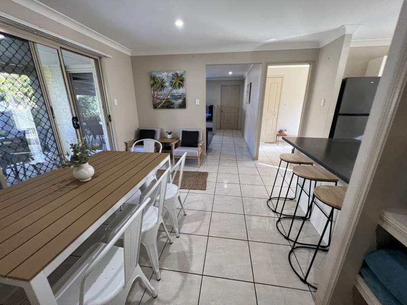 40 Corrimal Place, Sandstone Point QLD 4511