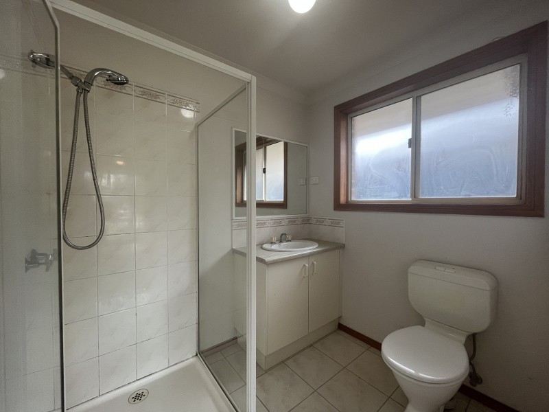 3 Russell Court, Altona Meadows VIC 3028