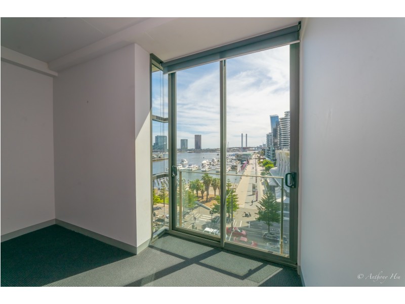 503B/198 Harbour Esplanade, Docklands VIC 3008