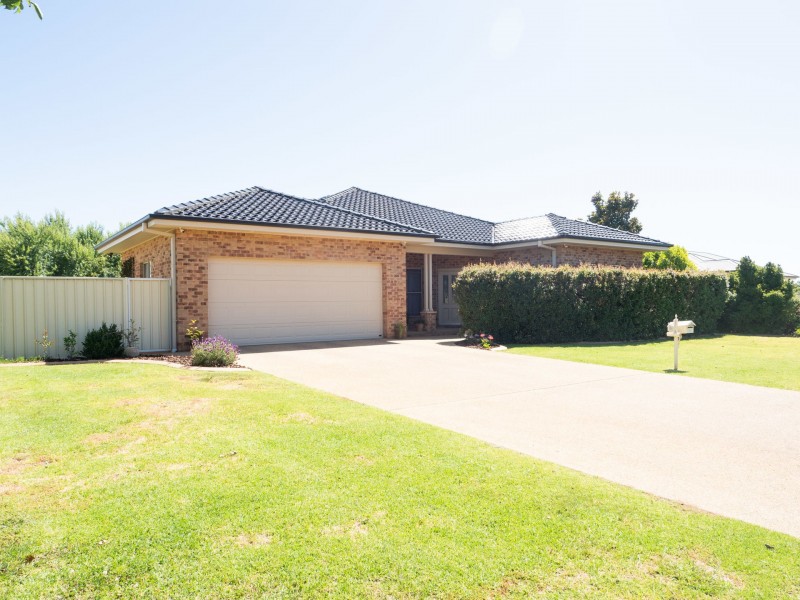 84 Karri Road, Leeton NSW 2705