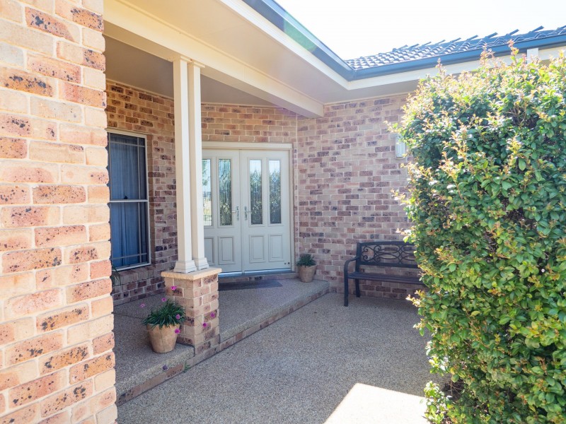 84 Karri Road, Leeton NSW 2705