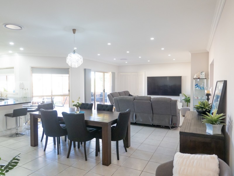 84 Karri Road, Leeton NSW 2705