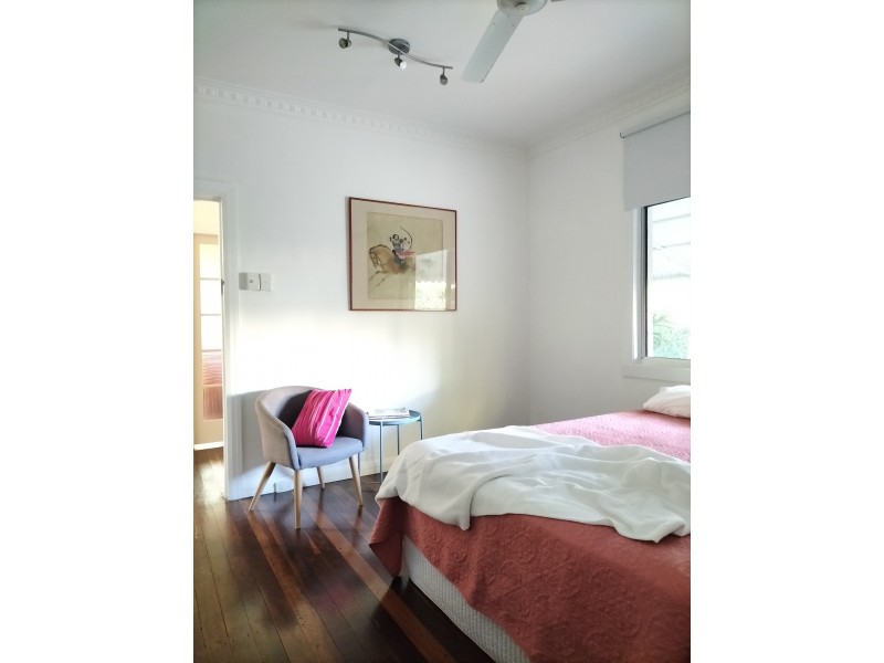 32 Parramatta Street, Manly QLD 4179